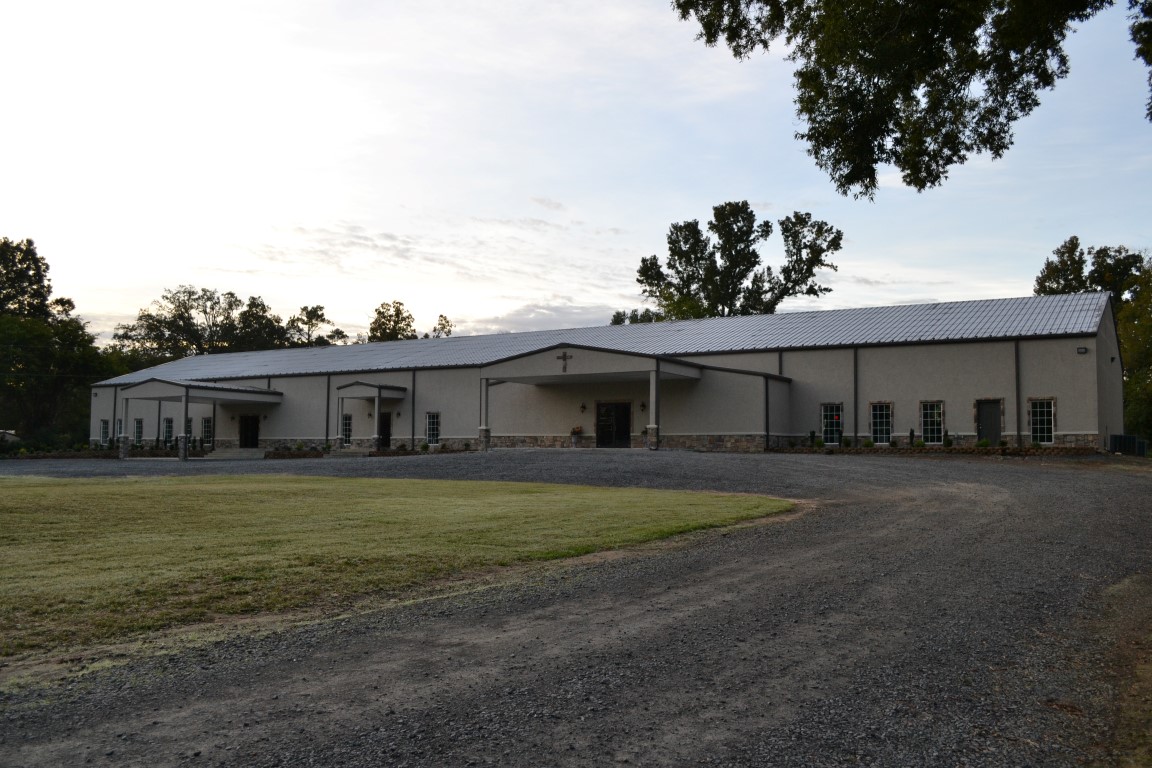 Ambassador Baptist Church – Site Description